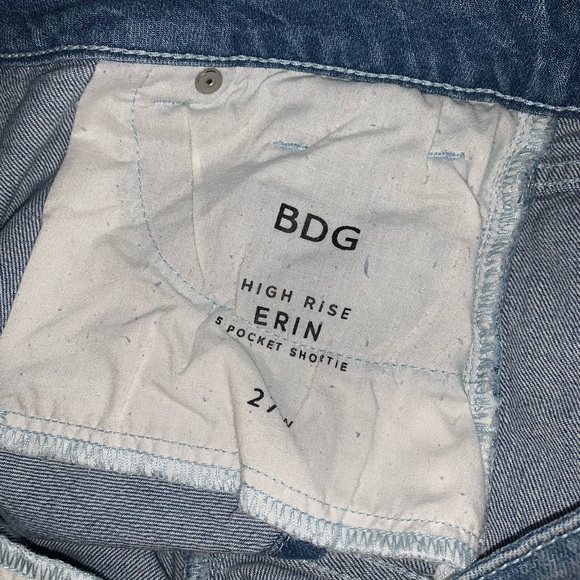 High waisted jean shorts - Picture 3 of 3